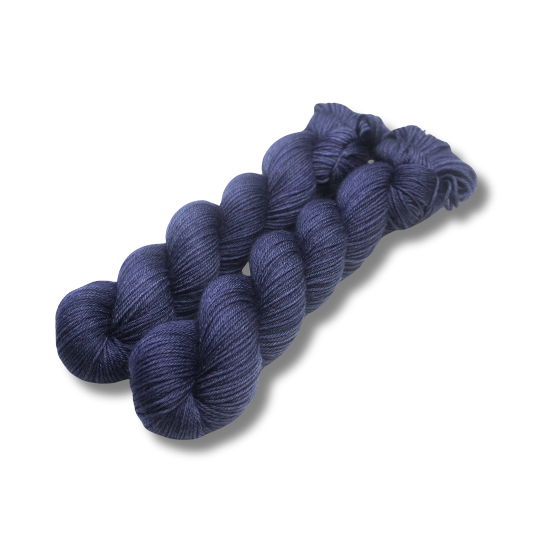 Inkwell | Fingering Weight | Plush Sock Base