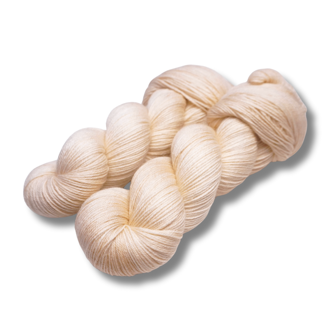 Shortbread | Fingering Weight | Plush Sock Base