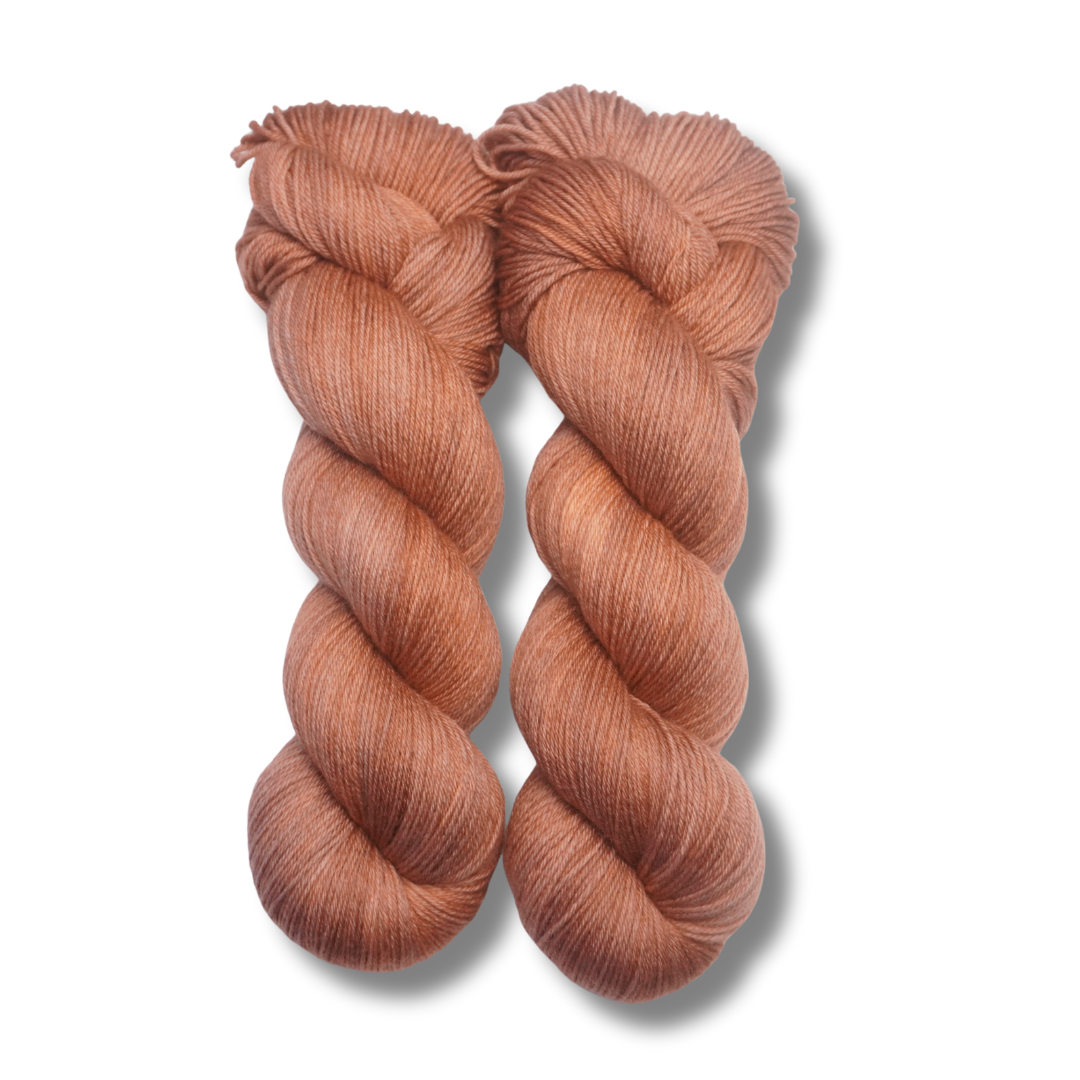 Book Nook | Fingering Weight | Plush Sock Base