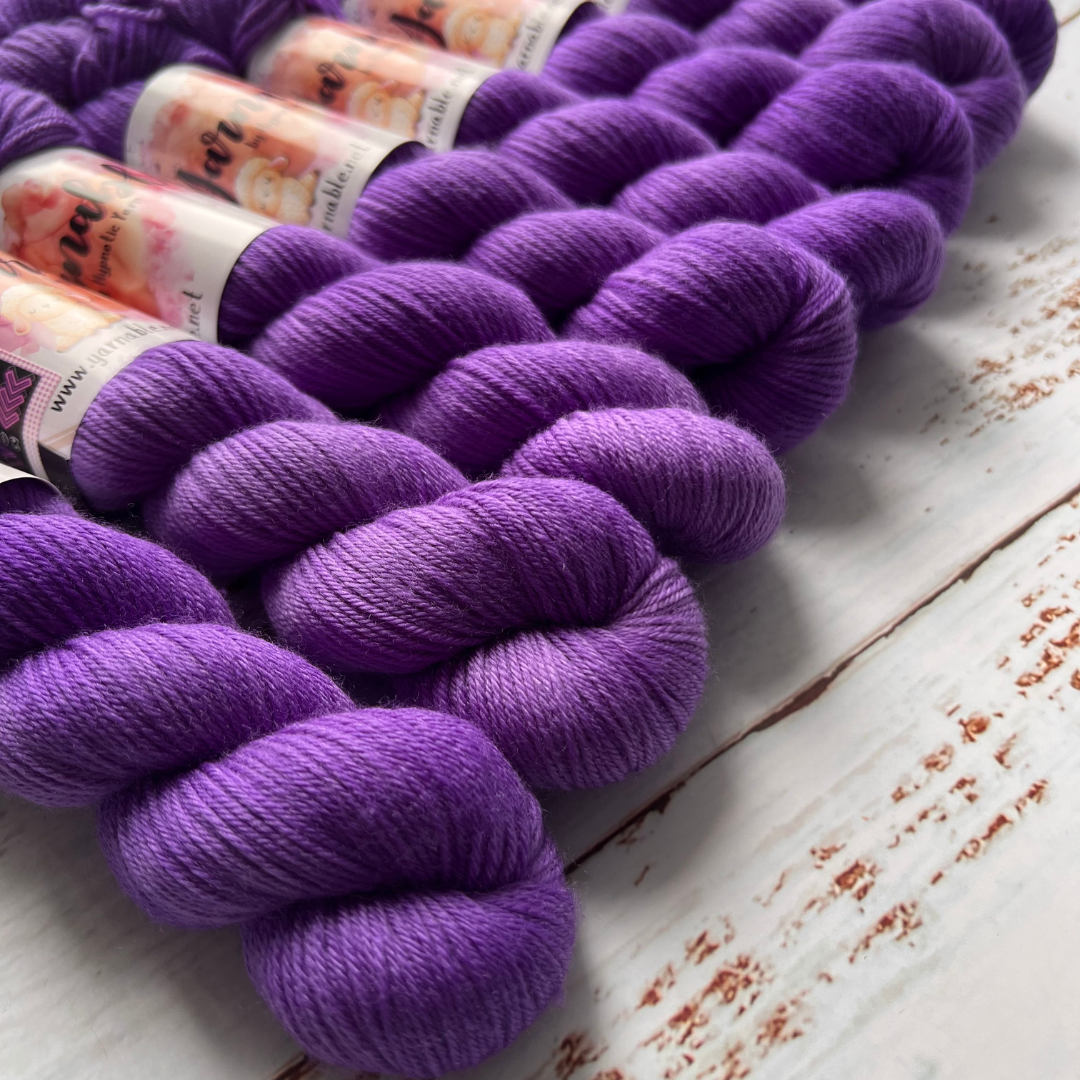 Yarnable YARN ONLY: 80's Pop Princess | Plush Sock 50 gram