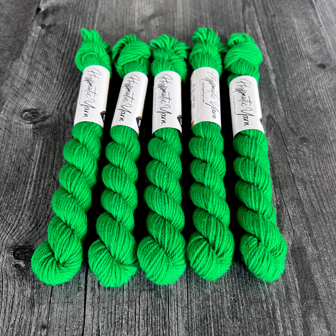 Sour Apple | Plush DK 20 gr