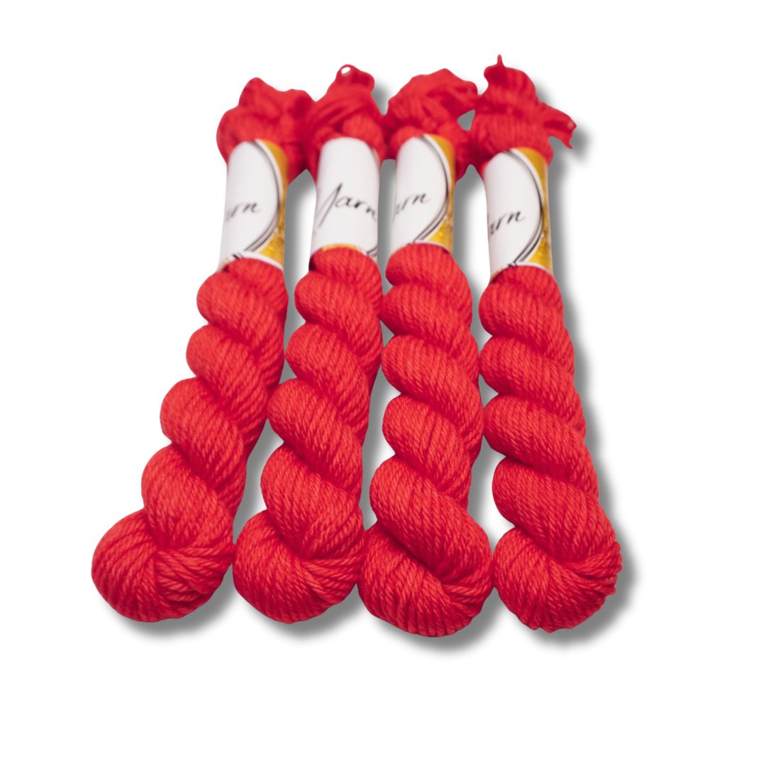 Cherry | Plush DK 20 gr