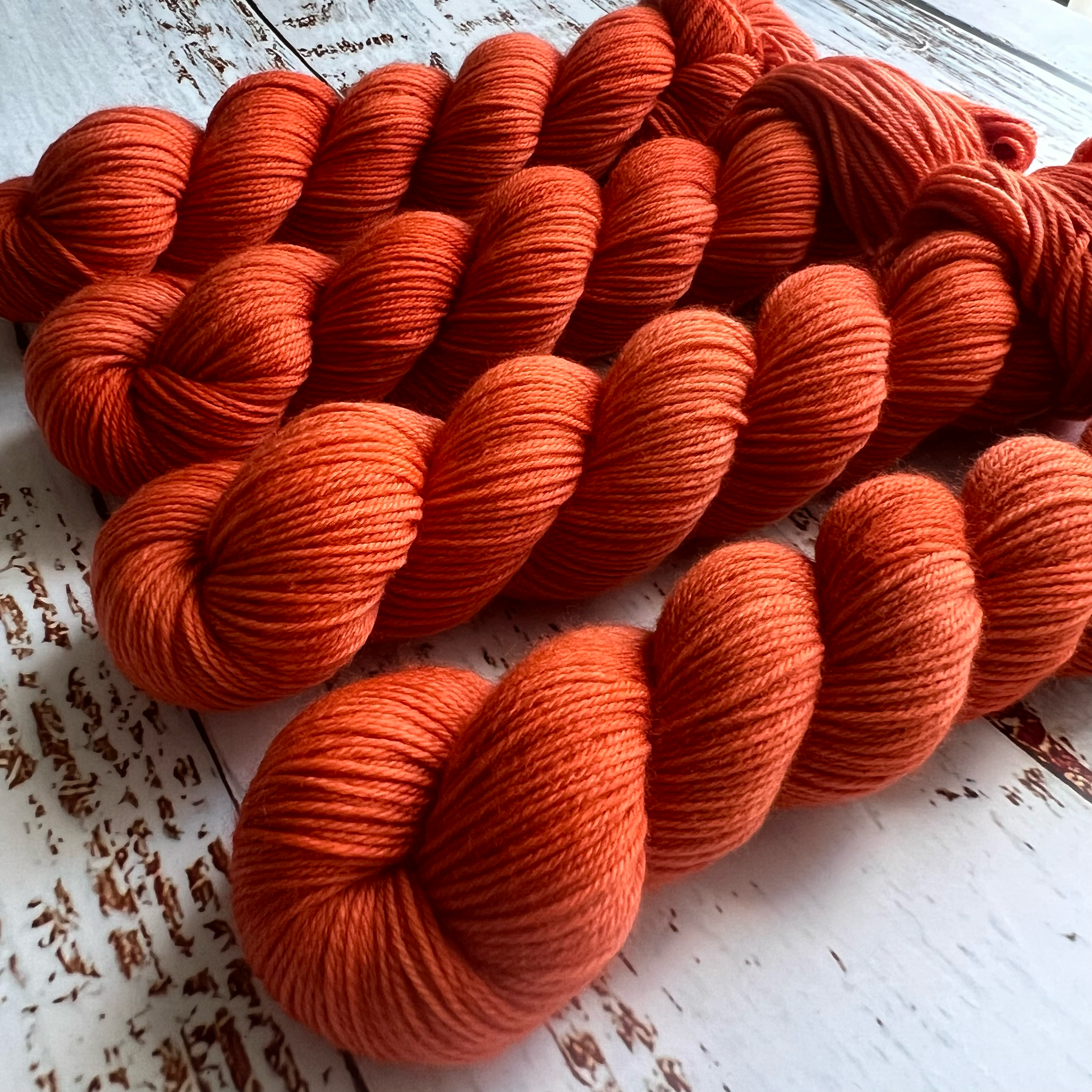 Yarnable YARN ONLY: Boo Crew | Plush Sock 50 gram