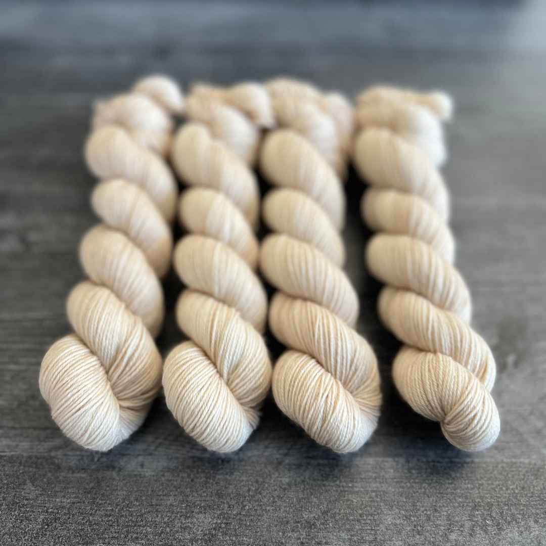 Porcelain| Plush Sock 50 gr