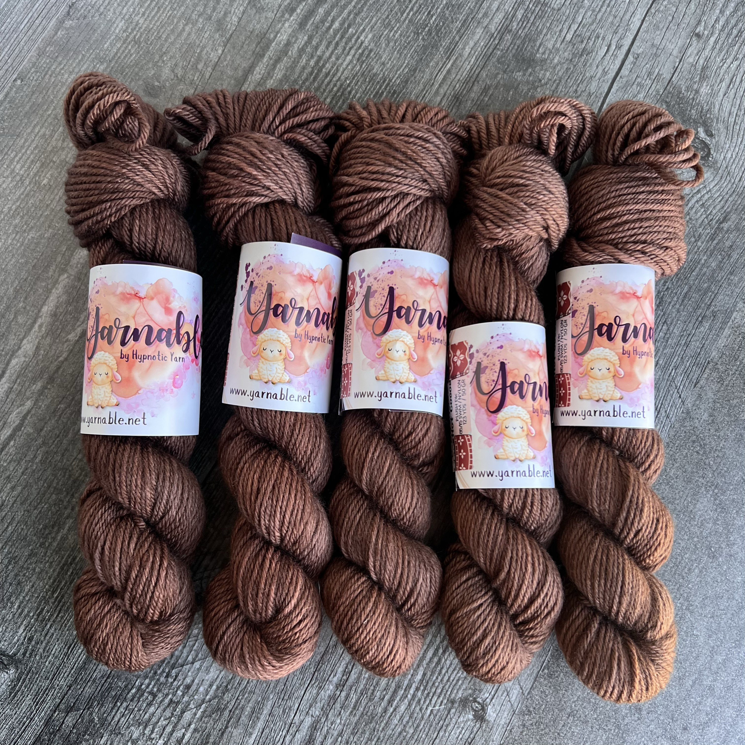 Yarnable YARN ONLY: Hot Cocoa | Plush DK 50 gram
