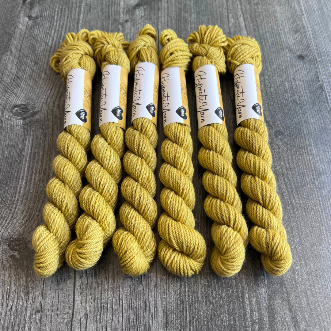 Pressed Olive | Plush DK 20 gr