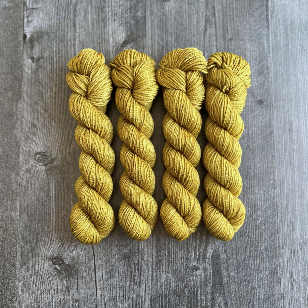 Pressed Olive | Plush DK 50 gr