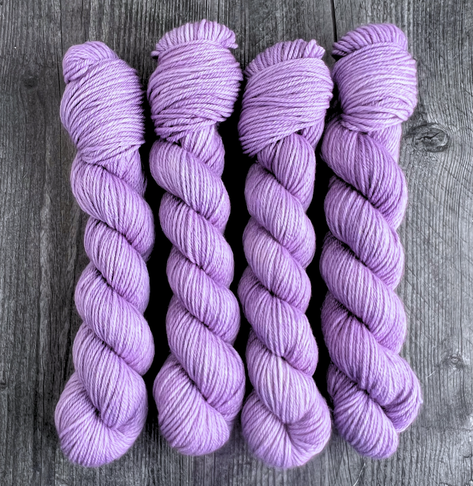 Yarnable YARN ONLY: Star Dust | Plush DK 50 gram