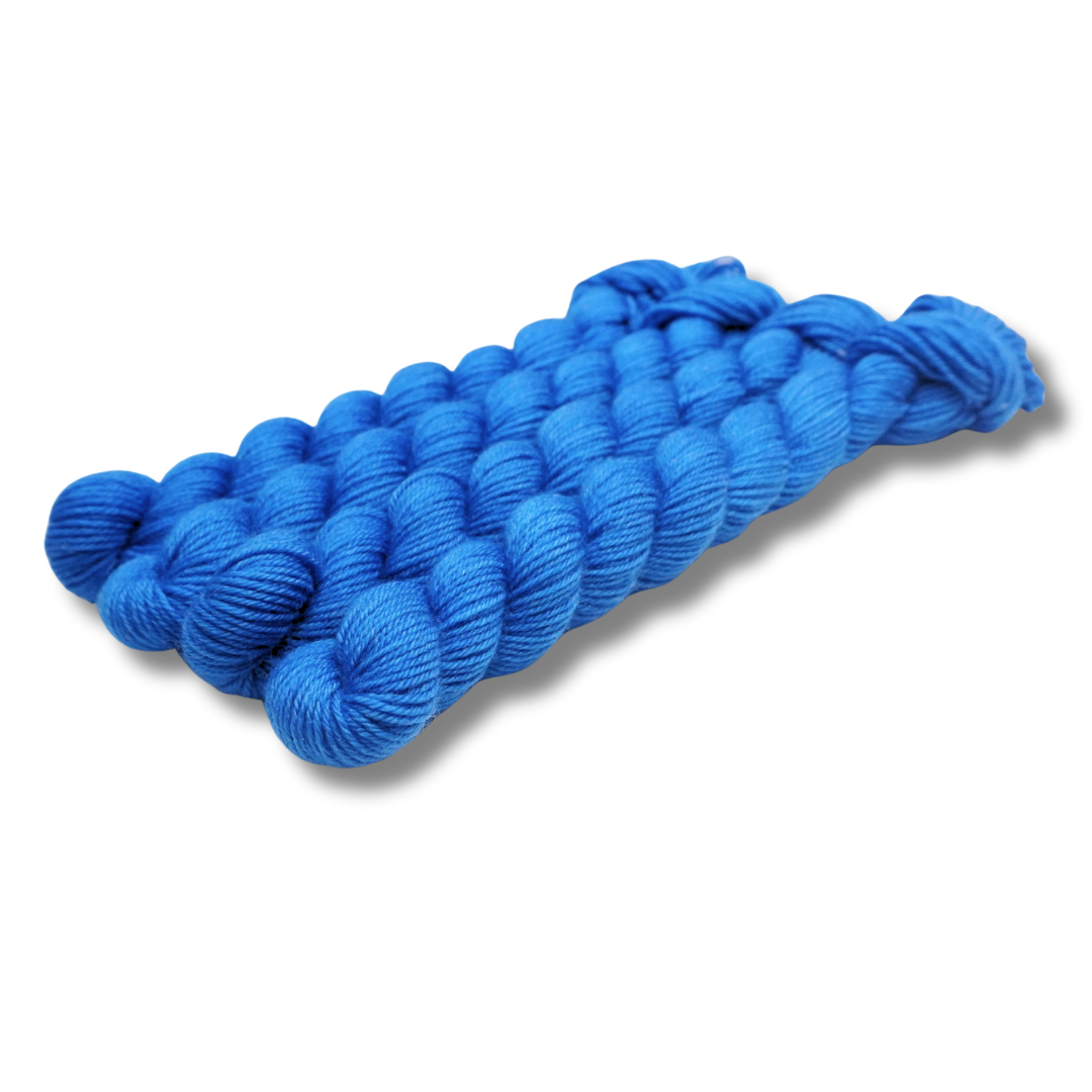 Midnight Flutter | Fingering Weight | Plush Sock Base