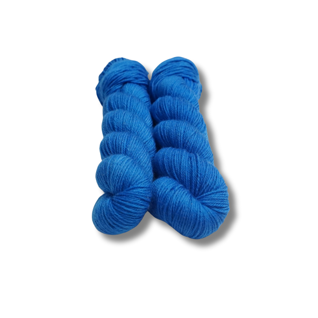 Midnight Flutter | Fingering Weight | Plush Sock Base