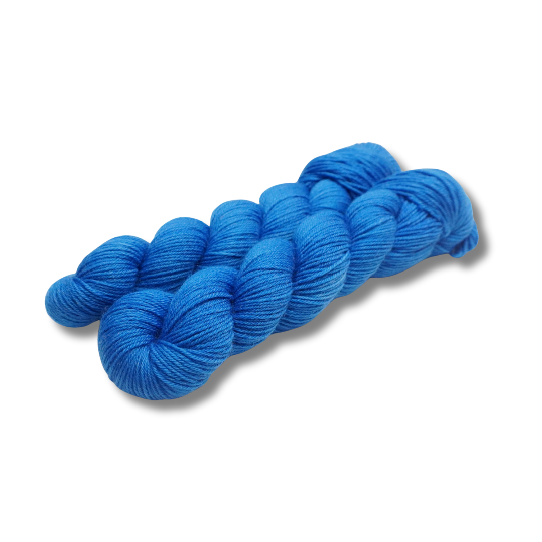 Midnight Flutter | Fingering Weight | Plush Sock Base