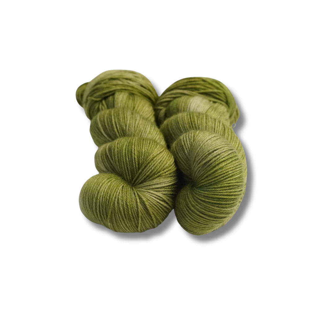 Spruce the Juice| Fingering Weight | Plush Sock Base