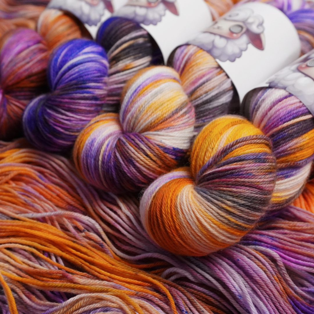 Yarnable YARN ONLY: If You've Got It, Haunt It! | Plush DK 100 gr