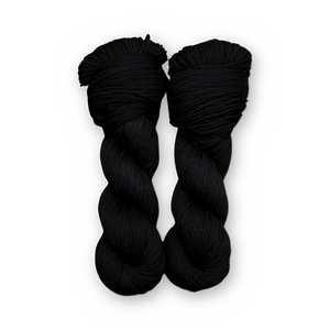Undead & Fabulous, 1 skein, 100g